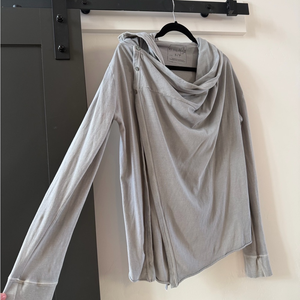 We The Free Light Gray cardigan ✨